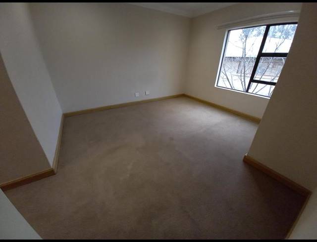 3 BEDROOM PROPERTY TO RENT IN MANTEVREDE